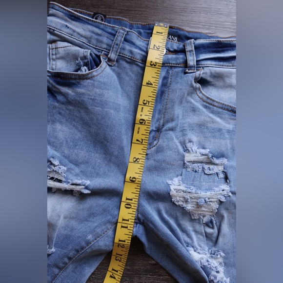 Trendy Distressed Denim Skinny Jeans - Picture 7 of 7